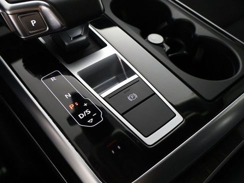 Used 2022 Audi Q7 3.0T Premium Plus w/ Premium Plus Package image 57