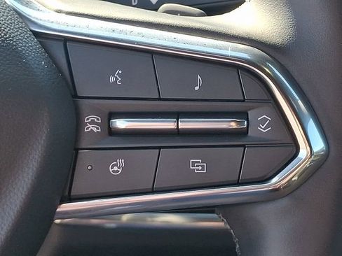 Used 2025 Chevrolet Equinox LT FWD image 22
