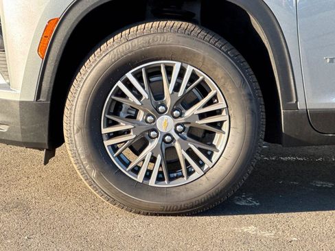 New 2026 Chevrolet Traverse LT w/ Driver Confidence Package image 37