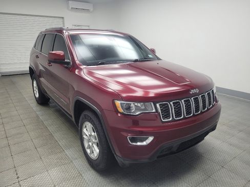 Used 2018 Jeep Grand Cherokee Laredo image 14