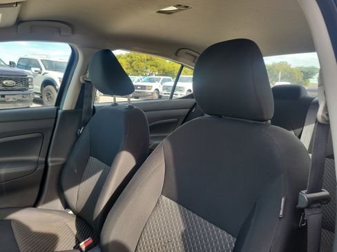 Used 2023 Nissan Versa S w/ Trunk Package image 11