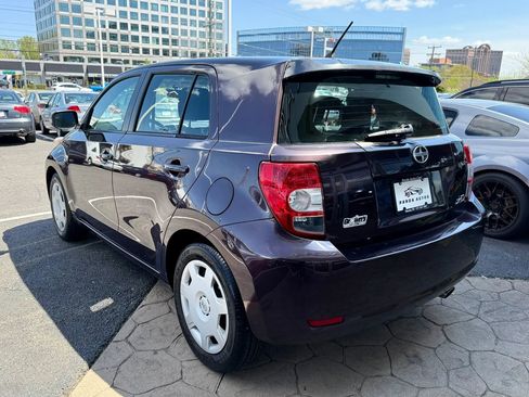 Used 2011 Scion xD FWD image 5