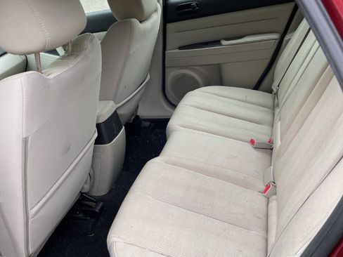 Used 2011 MAZDA CX-7 i SV FWD image 8