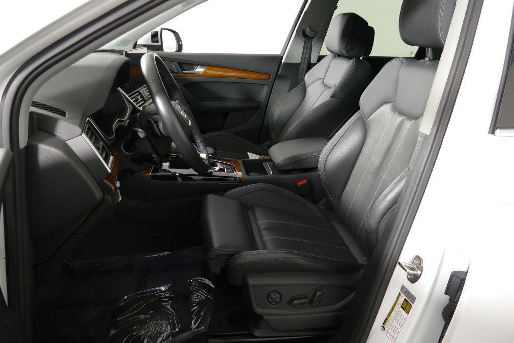 Used 2023 Audi Q5 2.0T Prestige w/ Prestige Package AWD/4WD image 10