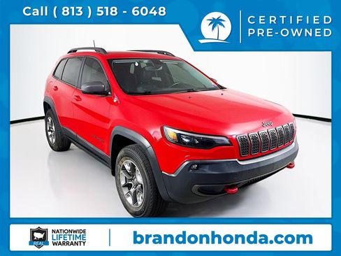 Used 2019 Jeep Cherokee Trailhawk image 1