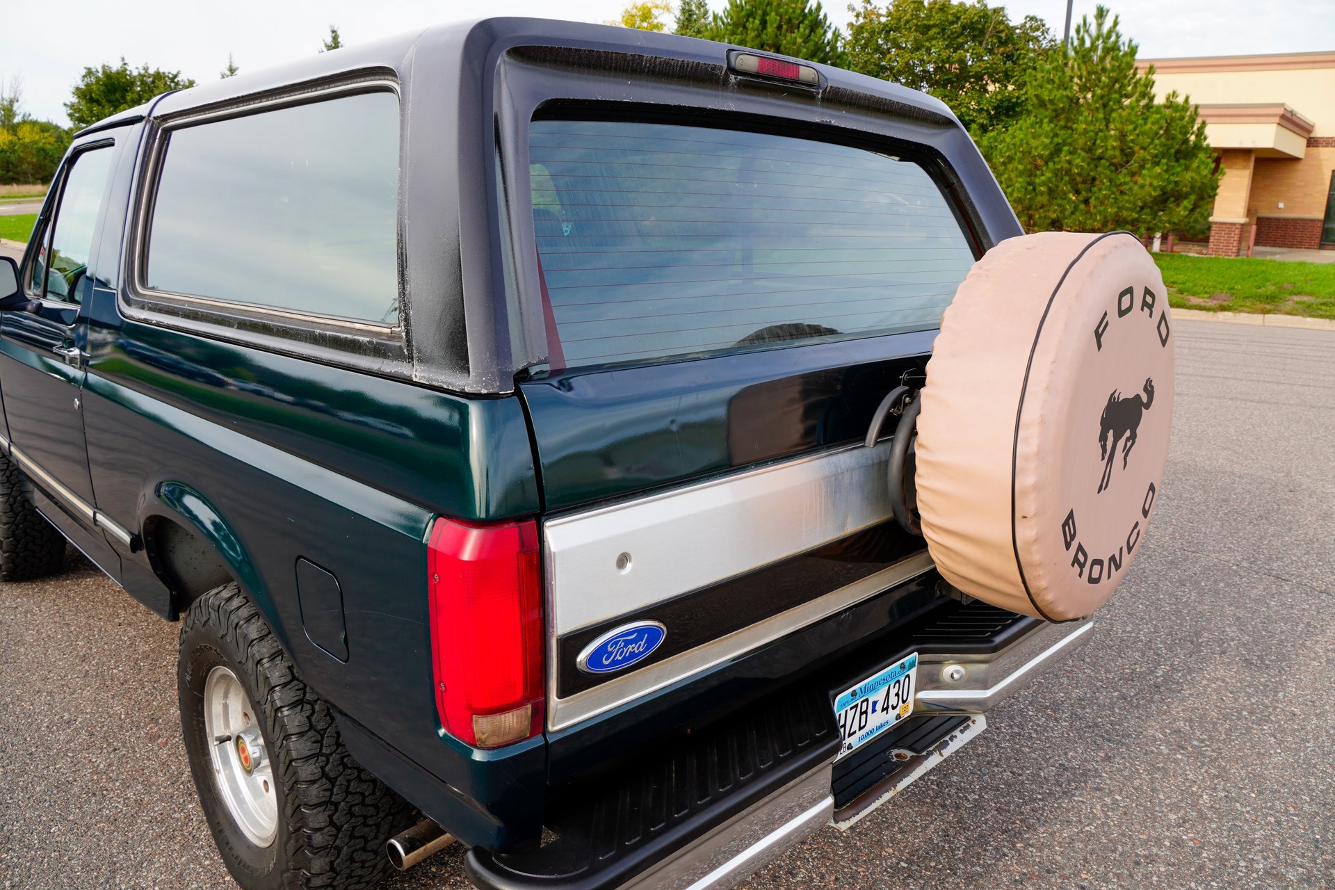 Used 1993 Ford Bronco Custom AWD/4WD image 38