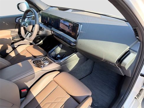 Used 2026 BMW X3 xDrive30 w/ Premium Package image 15