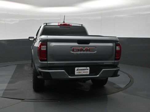 Used 2024 GMC Canyon Elevation w/ Convenience Package AWD/4WD image 8