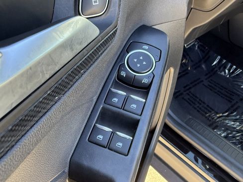 Used 2023 Ford Escape ST-Line image 14