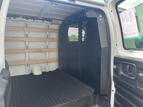 Used 2025 Chevrolet Express 2500 w/ Driver Convenience Package RWD image 19