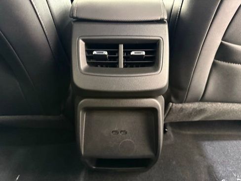 New 2026 Chevrolet Equinox EV LT image 26