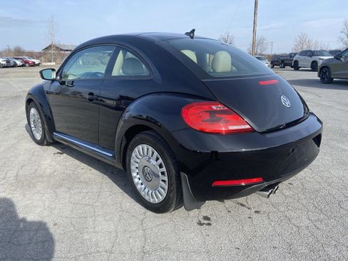 Used 2013 Volkswagen Beetle 2.5 image 7