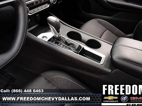 Used 2025 Nissan Altima 2.5 SV image 28