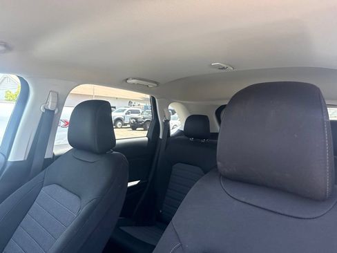 Used 2022 Ford Edge SE w/ Black Appearance Package AWD/4WD image 11