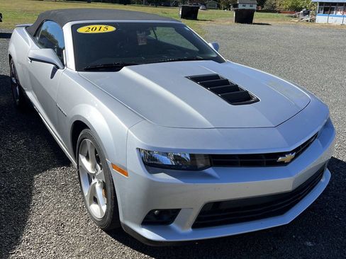 Used 2015 Chevrolet Camaro SS image 3