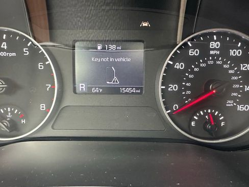 Used 2023 Kia Seltos EX image 31