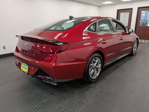 Certified 2023 Hyundai Sonata SEL w/ Convenience Package image 4