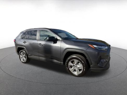 Used 2025 Toyota RAV4 LE image 2