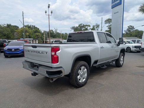 Used 2022 Chevrolet Silverado 2500 LTZ AWD/4WD image 3