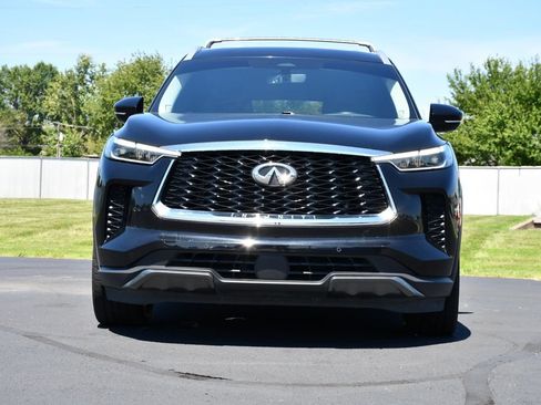 Used 2023 INFINITI QX60 Sensory AWD/4WD image 2