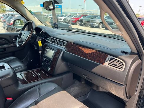 Used 2014 GMC Yukon Denali AWD/4WD image 29