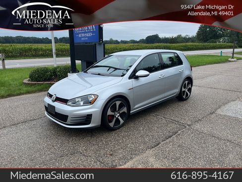 Used 2017 Volkswagen GTI S FWD image 1