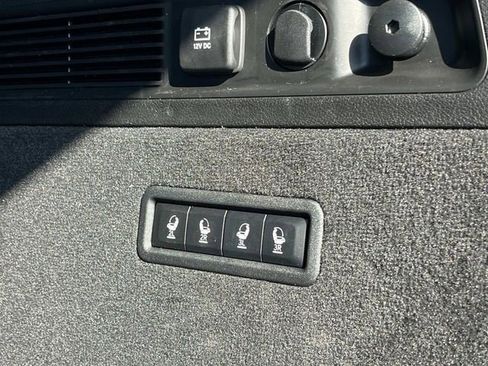 New 2024 Jeep Grand Wagoneer Series I w/ Flexible Seating Group image 40