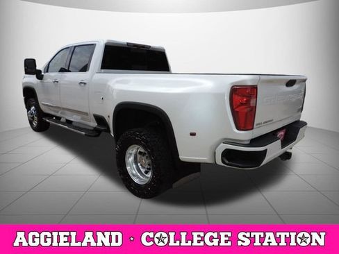 Used 2024 Chevrolet Silverado 3500 High Country w/ High Country Premium Package AWD/4WD image 6