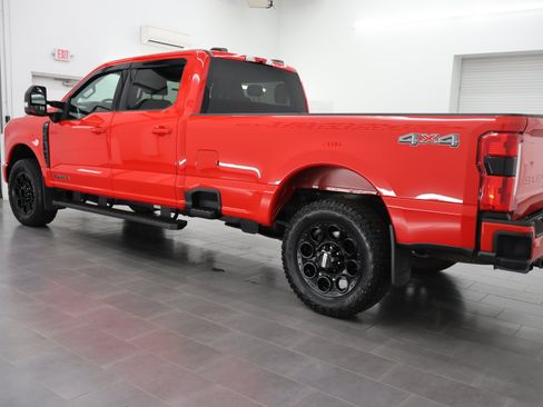 Used 2025 Ford F350 XLT w/ Black Appearance Package AWD/4WD image 6