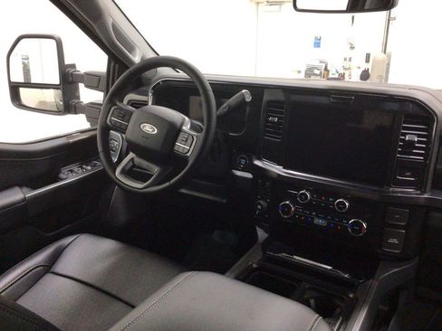 New 2026 Ford F350 Lariat w/ Chrome Package image 22