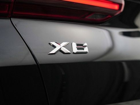 Used 2020 BMW X6 sDrive40i w/ Executive Package RWD image 16
