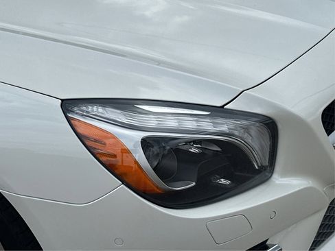 Used 2013 Mercedes-Benz SL 550 image 22