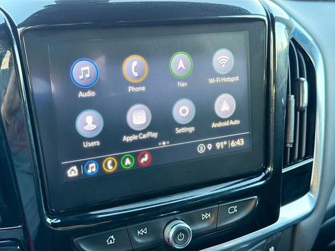 Used 2023 Chevrolet Traverse Premier w/ Redline Edition image 15