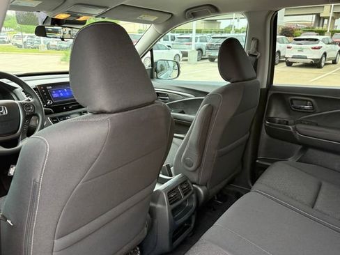 Used 2023 Honda Ridgeline Sport image 26