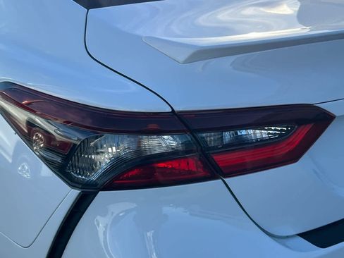 Used 2023 Toyota Camry SE image 20