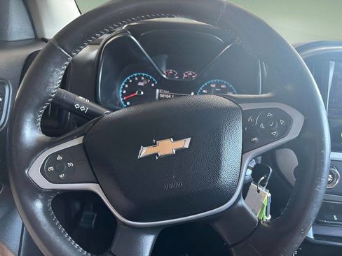 Used 2016 Chevrolet Colorado LT w/ LT Convenience Package image 10