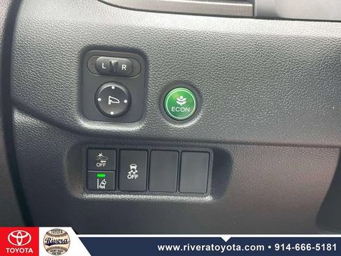 Used 2022 Honda Pilot TrailSport image 23