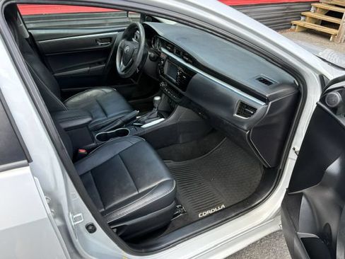 Used 2016 Toyota Corolla LE Premium FWD image 16