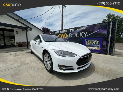 Used 2015 Tesla Model S 85 RWD image 12