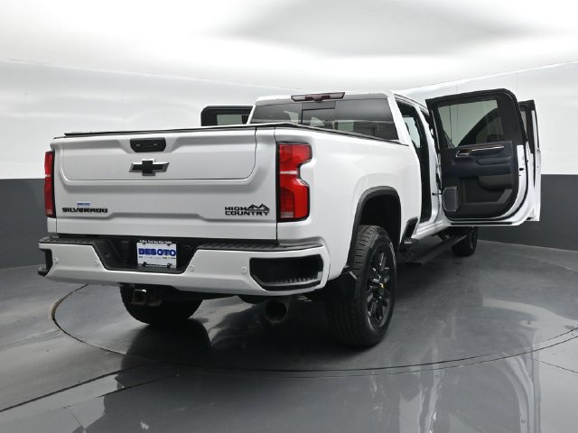 Used 2024 Chevrolet Silverado 3500 High Country w/ High Country Premium Package AWD/4WD image 68
