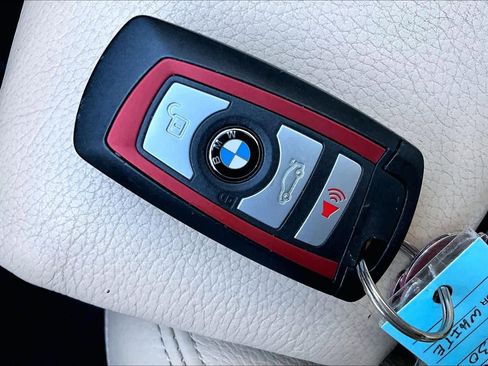 Used 2017 BMW 430i Convertible image 15