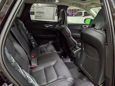 New 2026 Volvo XC60 B5 Ultra w/ Protection Package Premier image 25