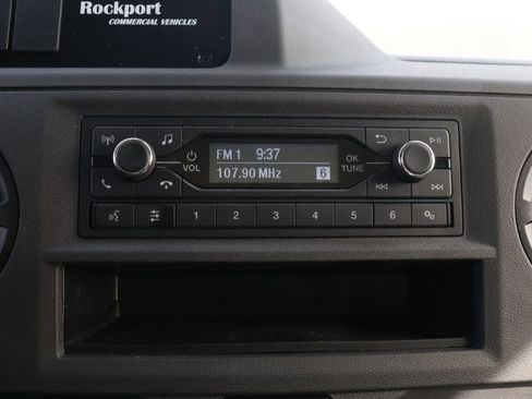 New 2027 Ford E-450 and Econoline 450 Super Duty w/ Power Equipment Group RWD image 18
