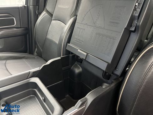 Used 2024 RAM 2500 Laramie w/ Night Edition image 26