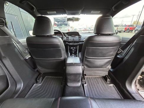 Used 2017 Honda Accord Sport Special Edition image 34
