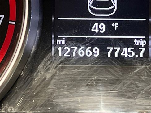 Used 2018 Volkswagen Passat 2.0T R-Line image 23