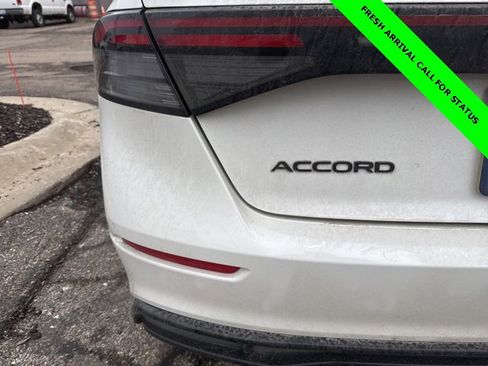 Used 2023 Honda Accord Sport image 9
