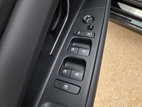 New 2026 Hyundai Elantra SEL Sport Premium FWD image 19