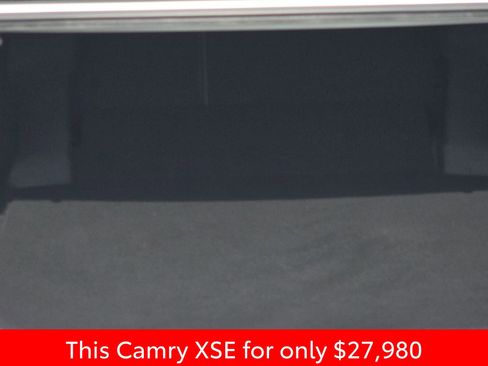 Used 2020 Toyota Camry XSE image 18