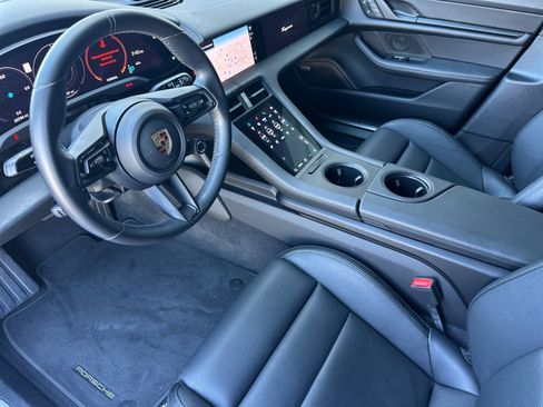 Used 2023 Porsche Taycan 4S AWD/4WD image 4